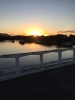 Vista do nascer do sol da ponte da Ilha dos Valadares